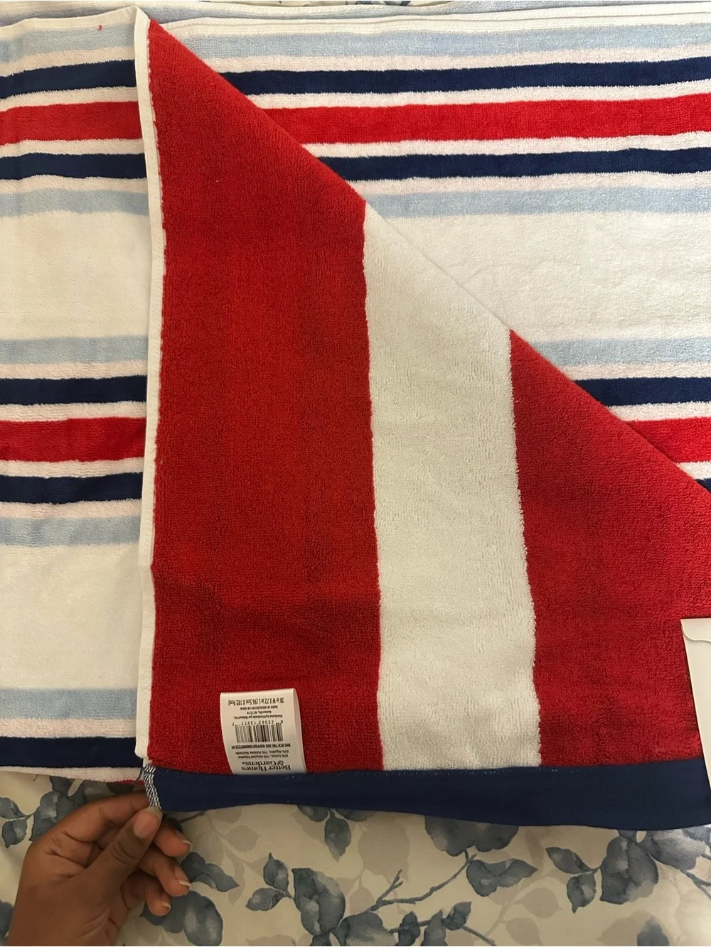 Better Homes & Garden Reversible Beach Towel